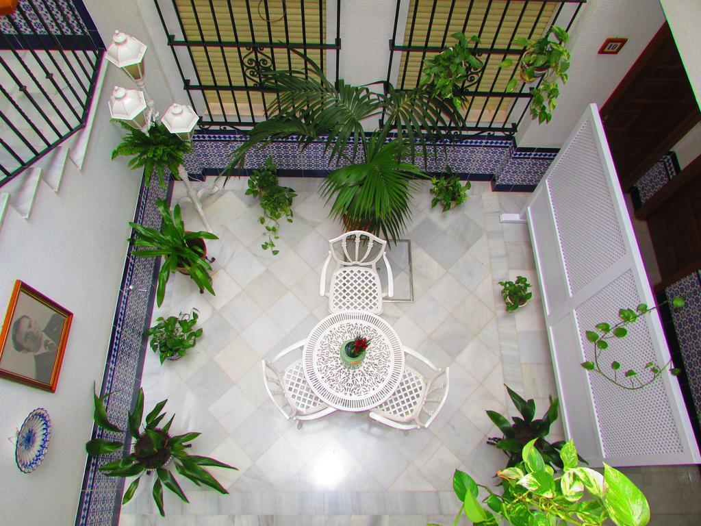 Hotel Mairena ไมเรนา เดล อัลกอร์ ภายนอก รูปภาพ