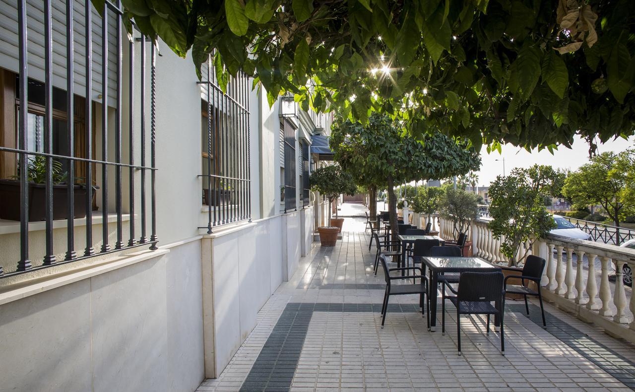 Hotel Mairena ไมเรนา เดล อัลกอร์ ภายนอก รูปภาพ